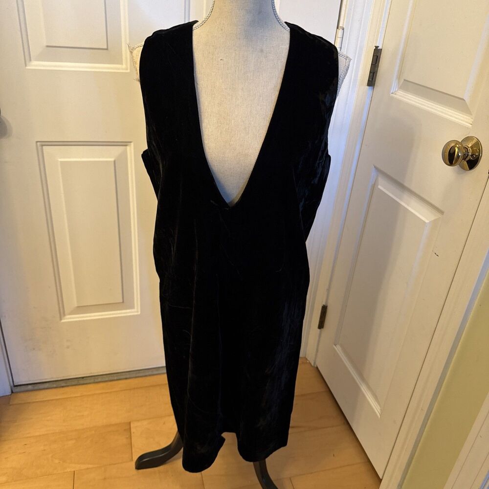 VINTAGE VELVET mark Fore & Strike Black Smock Dress Size M